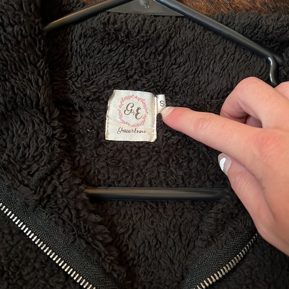 Aztec Sherpa pullover size small - Picture 3 of 5